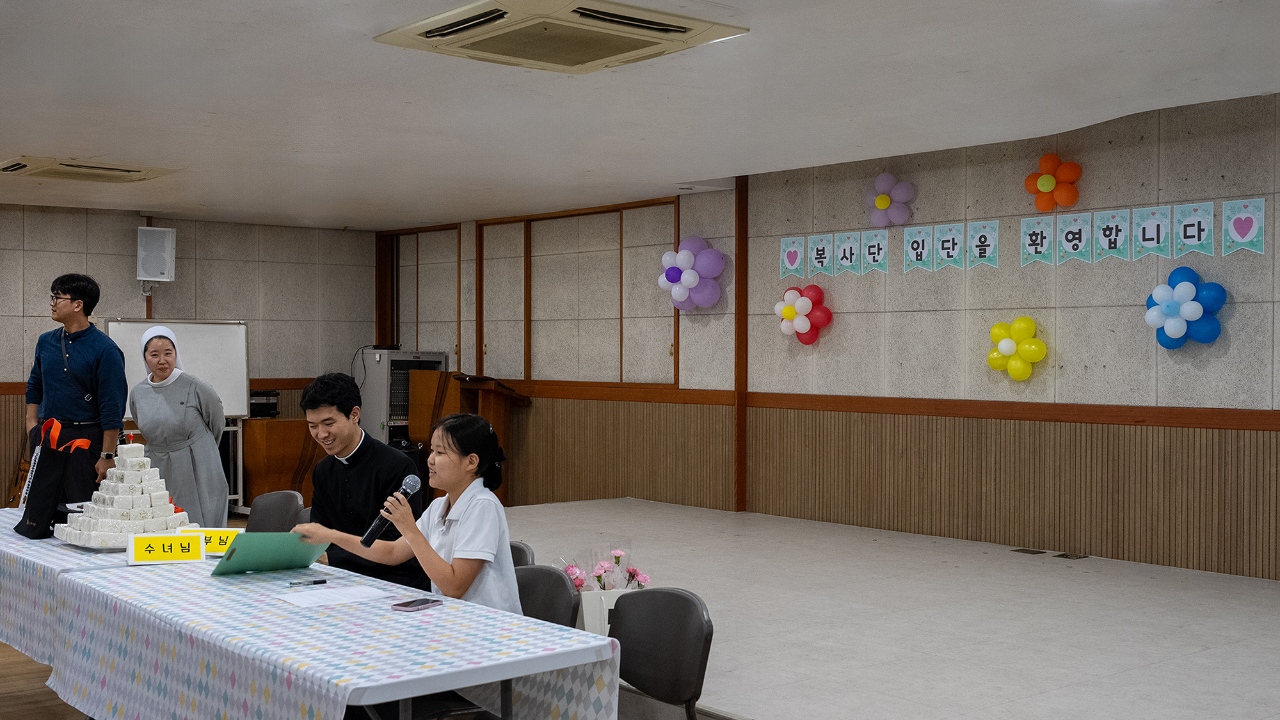 DSC08200 copy.jpg