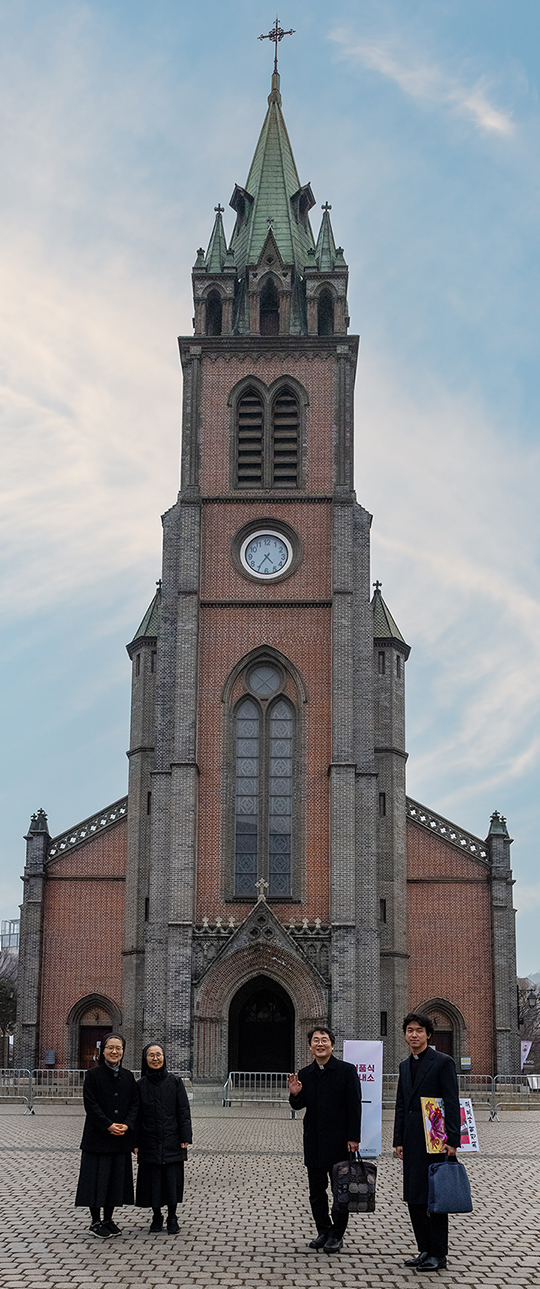 DSC03155-Pano copy.jpg a.jpg b.jpg